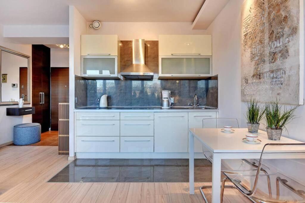 Central Apartments-Gdansk&Sz7/5 Εξωτερικό φωτογραφία